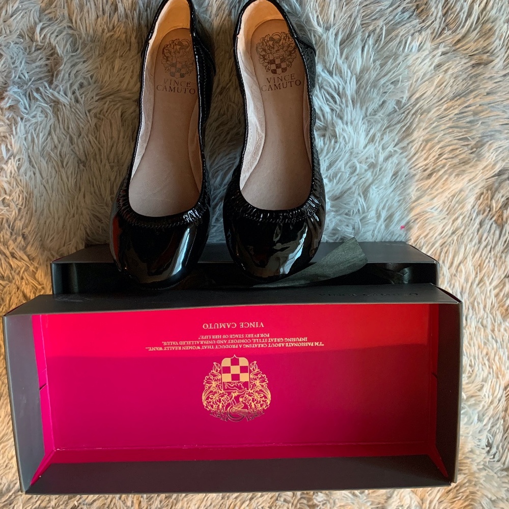 Vince Camuto- Ellen Soft Black Cow Patent Ballet Flats- 6M